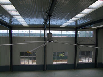 ventilatore da soffitto industriale di grande del magazzino di 16ft HVLS ventilazione dell'aria che raffredda potere di 220V 60Hz